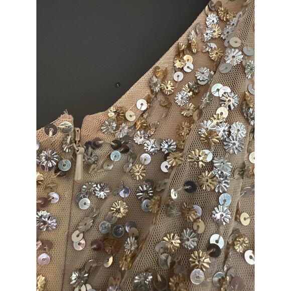 Mac Duggal Sequin One Shoulder Gown With Embellishments 10729 NEW Size 10 - Picture 11 of 16